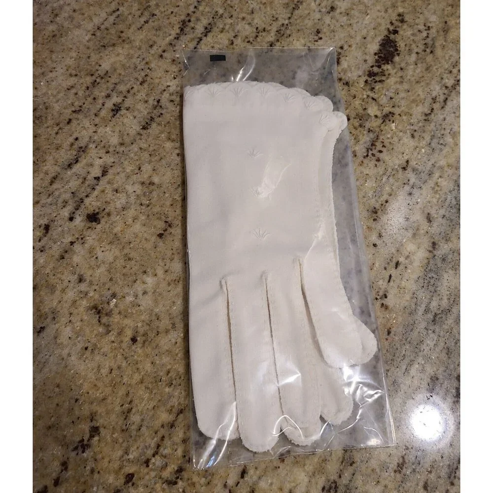 Vintage Size M Off White Stretch Nylon Formal 9